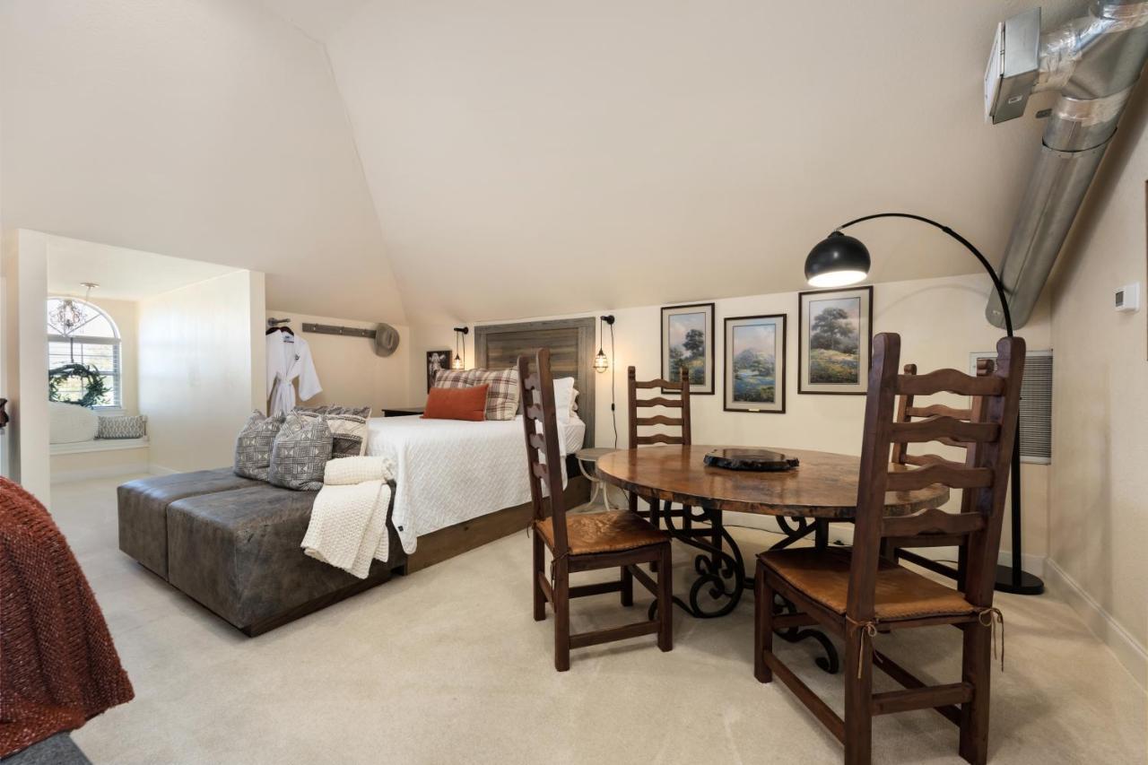 بفلوغرفيل The Plantation House Boutique Inn المظهر الخارجي الصورة