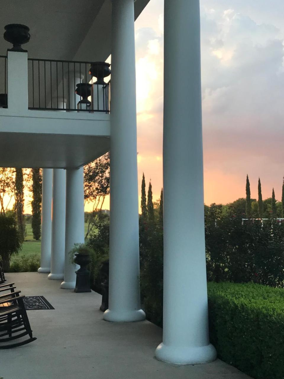 بفلوغرفيل The Plantation House Boutique Inn المظهر الخارجي الصورة