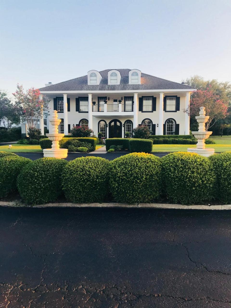 بفلوغرفيل The Plantation House Boutique Inn المظهر الخارجي الصورة