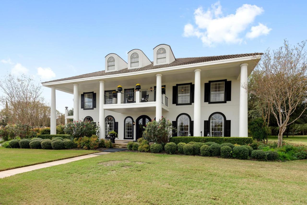 بفلوغرفيل The Plantation House Boutique Inn المظهر الخارجي الصورة